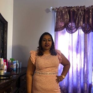 Meet your Posher, Sharon